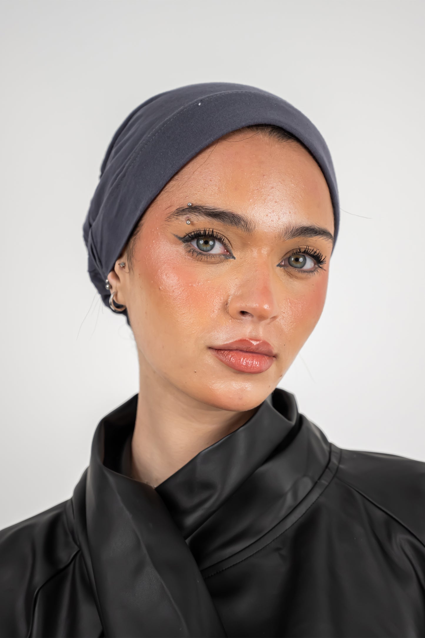 Closed Bonnet – Padded Volume