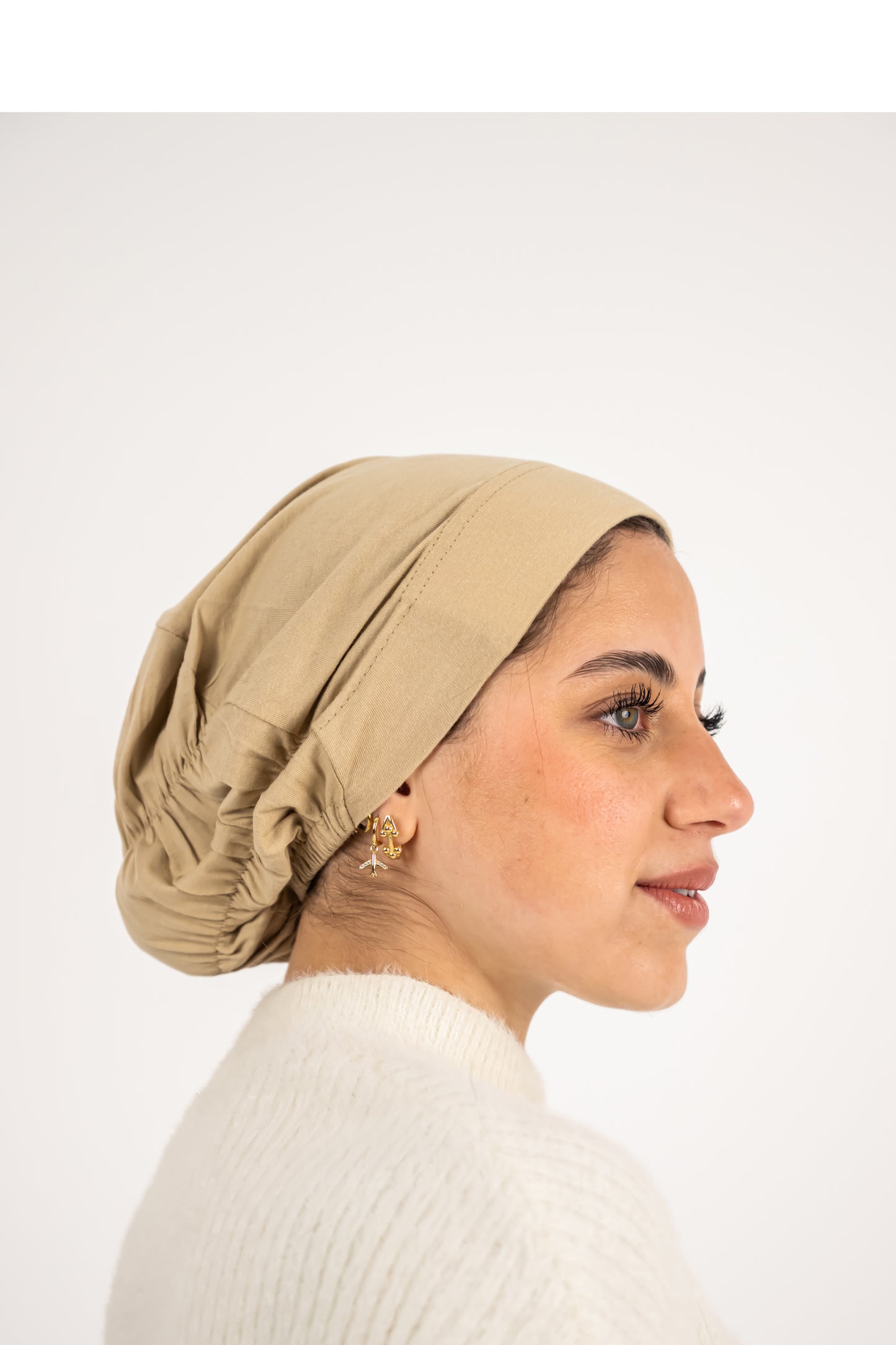 Closed Bonnet – Padded Volume