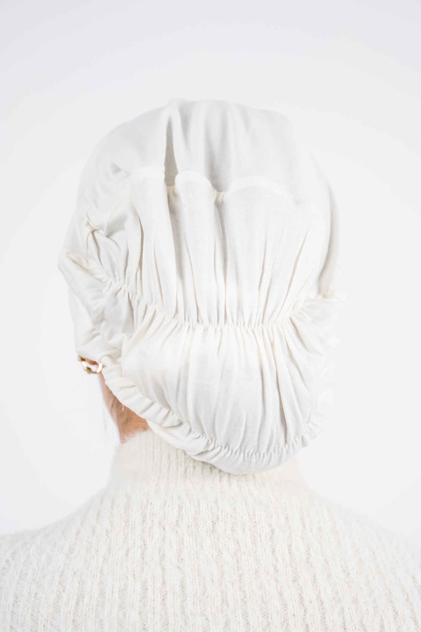 Closed Bonnet – Padded Volume