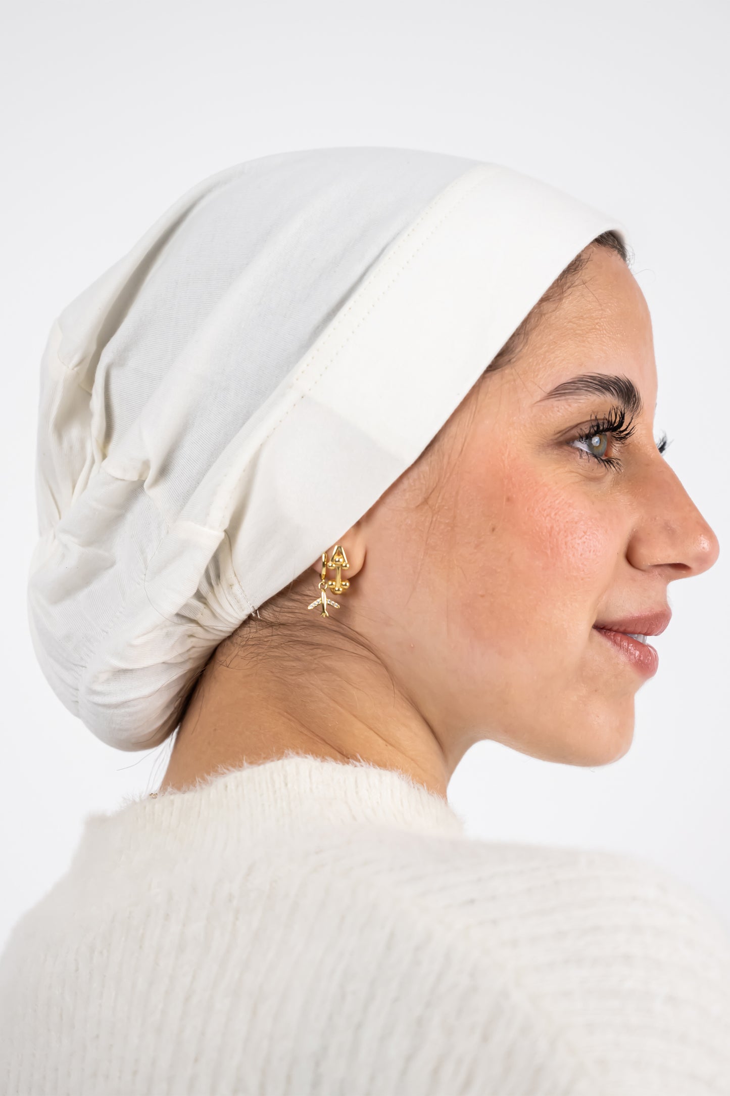 Closed Bonnet – Padded Volume