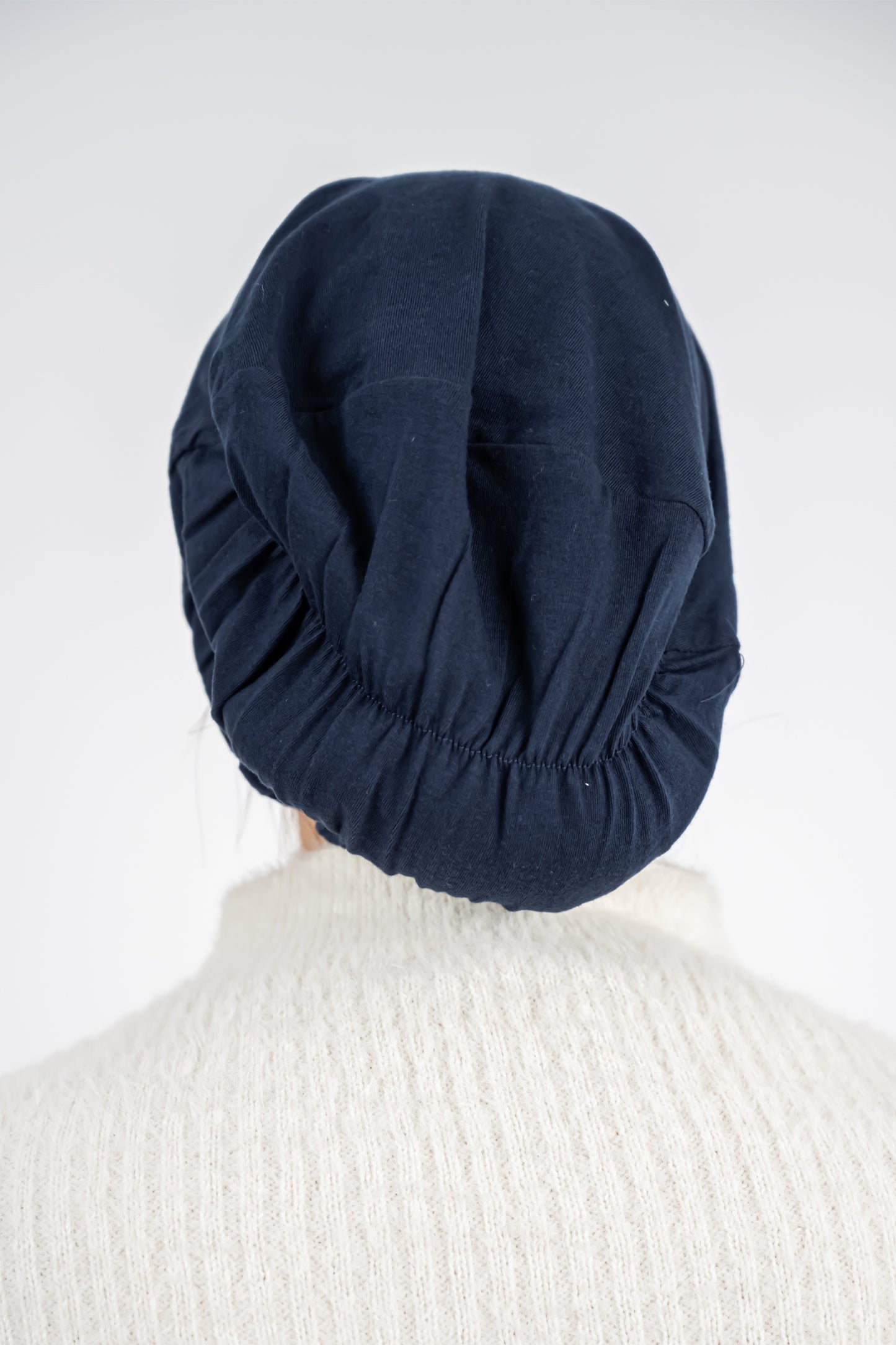 Closed Bonnet – Padded Volume