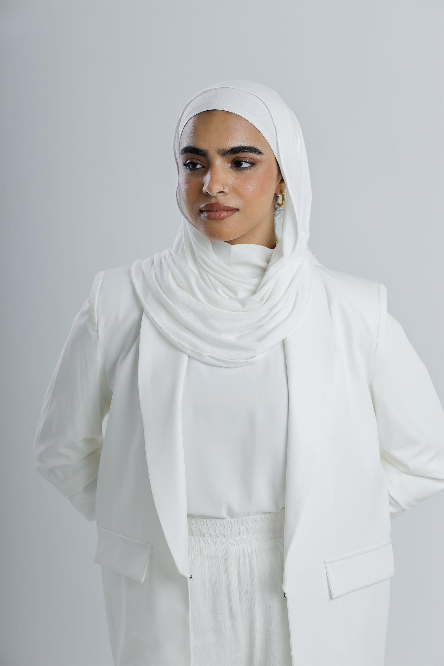 Easy Kuwaiti Scarf – Classic Fit