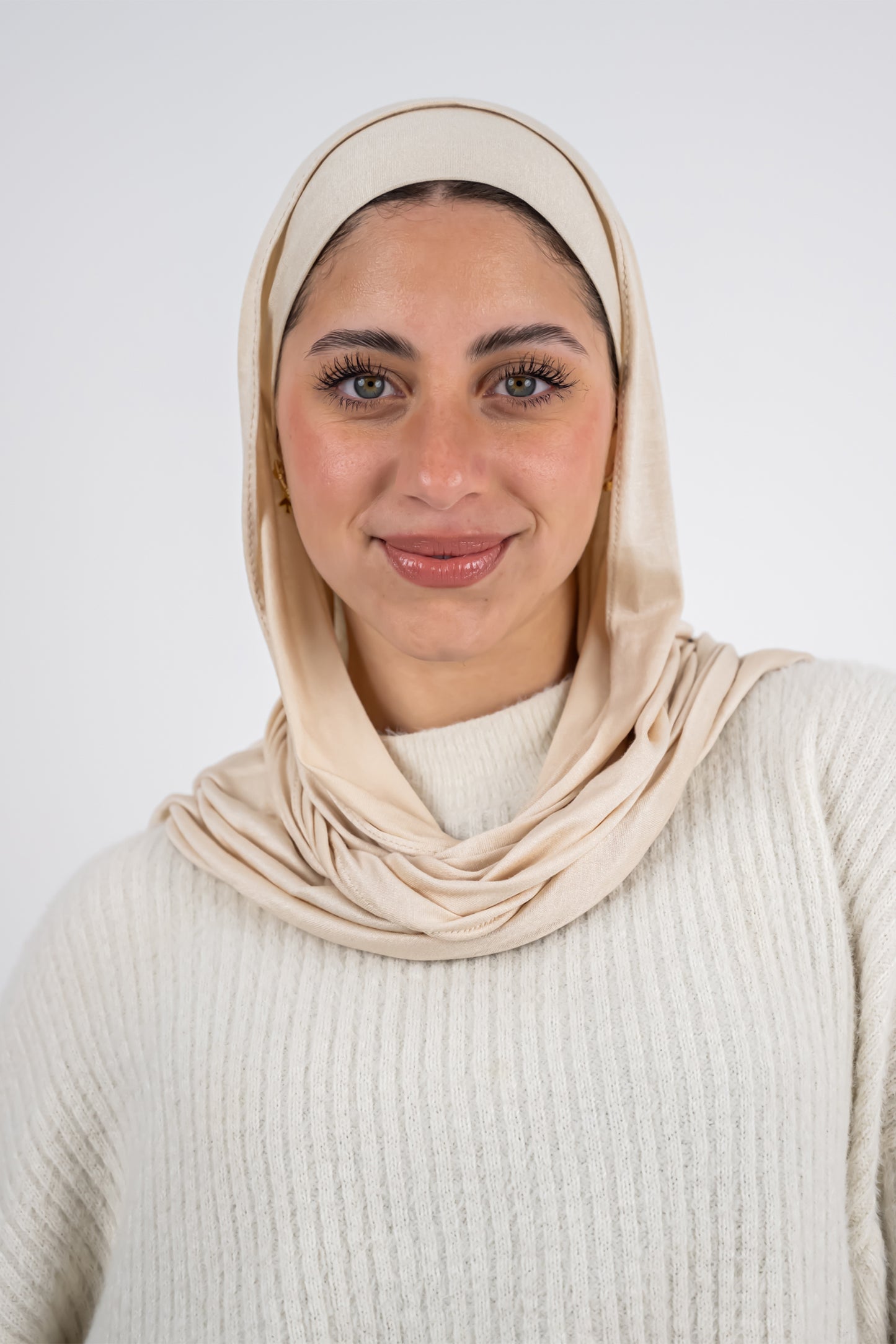 Easy Kuwaiti Scarf – Classic Fit