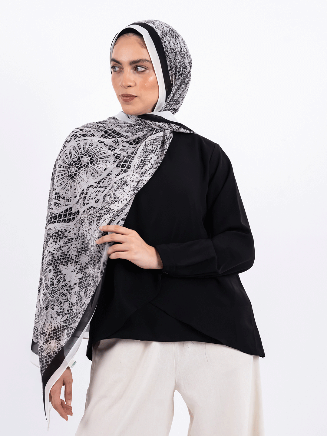 Desert Garden – Paisley Heritage Scarf