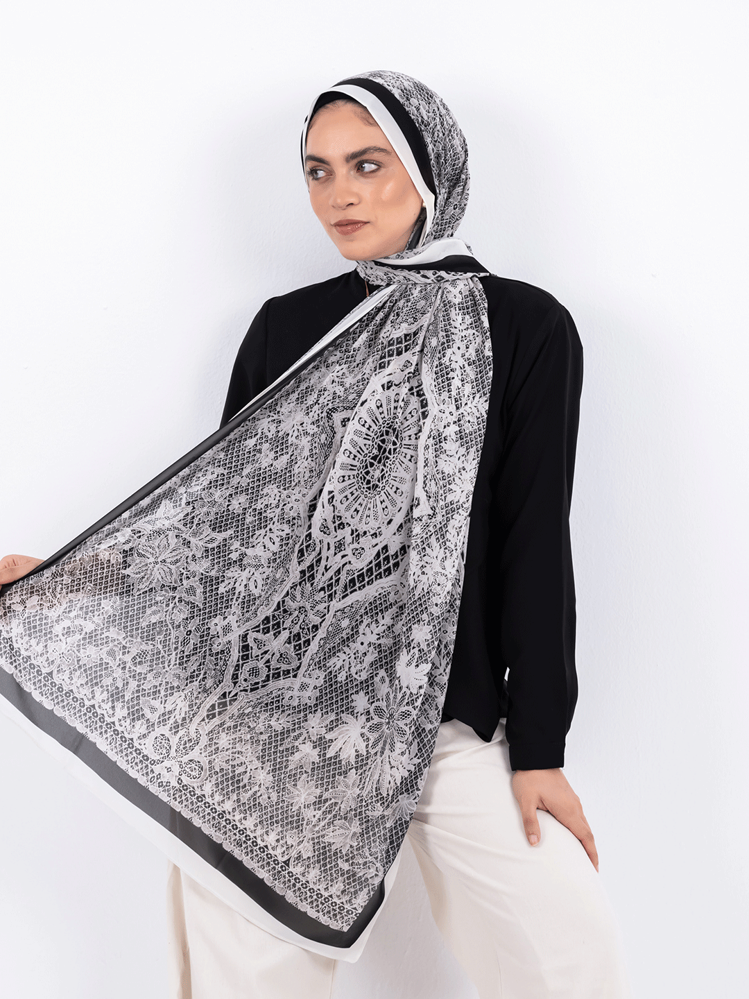 Desert Garden – Paisley Heritage Scarf