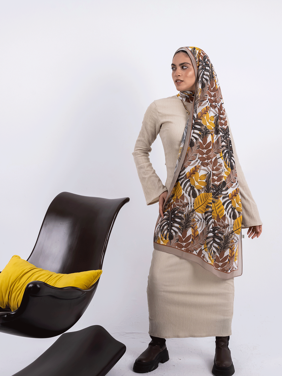 Heritage Mosaic – Multi‑Paisley Scarf
