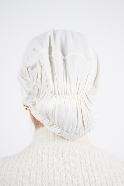 Closed Bonnet – Padded Volume