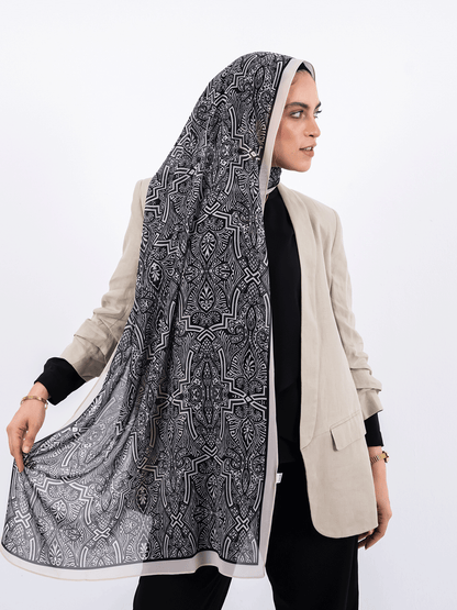Nouveau Noir – Geometric Printed Scarf