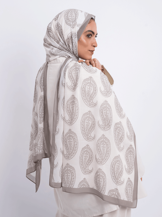 Vanilla Paisley – Neutral Chiffon Scarf