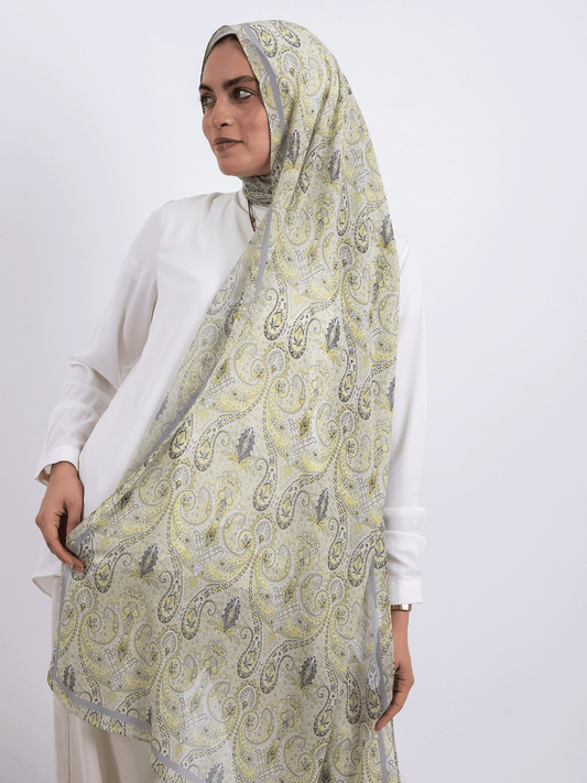 Pale Lime Paisley - Sunlit Willow