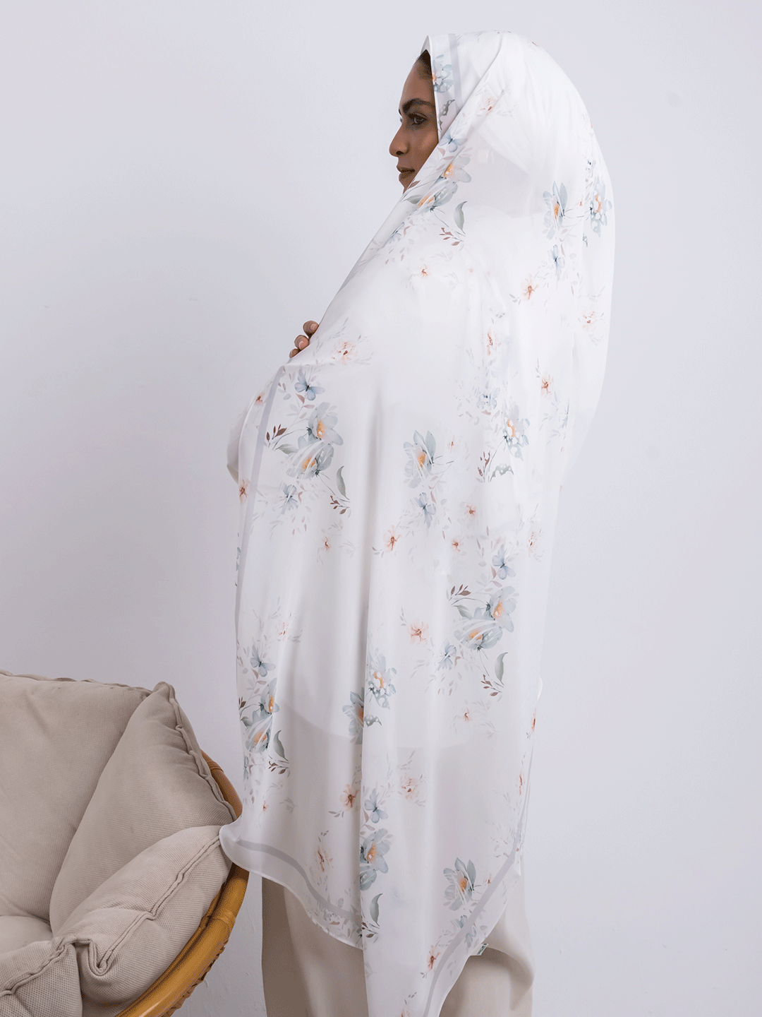 Soft Meadow Haze - Ivory Garden