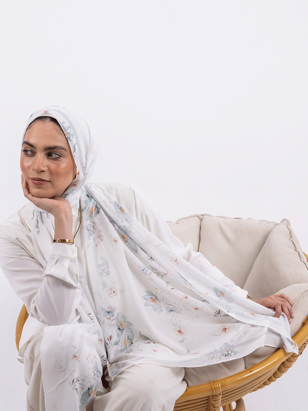 Soft Meadow Haze - Ivory Garden