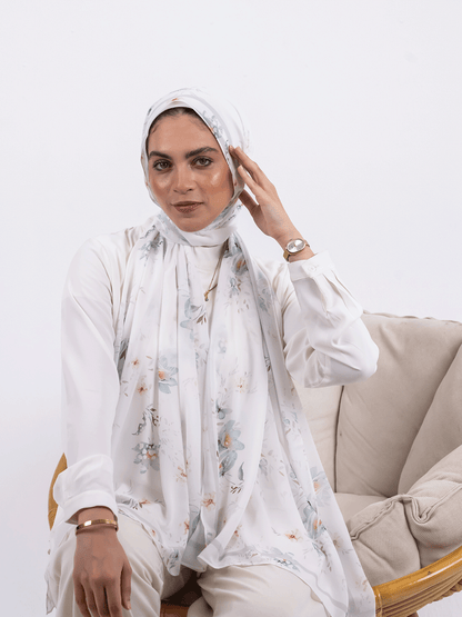 Soft Meadow Haze - Ivory Garden